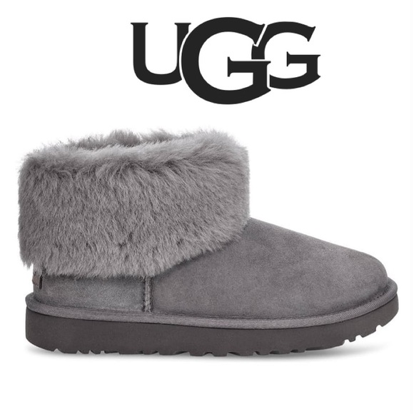 Last one❗️ UGG Classic Mini Fluff Sheepskin Bootie - Picture 2 of 13
